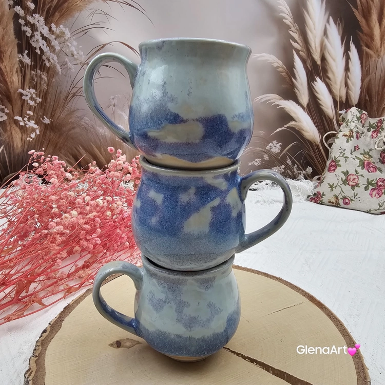 Kubek czeski błękitna chmurka ceramiczny Glena Art beczułka jasnoniebieska kubek z uszkiem do kawy herbaty ulubiony kubek ceramiczny ceramika 250 ml