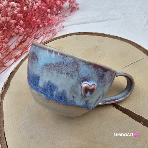 Filiżanka ceramiczna z serduszkiem Glena Art niebieska lawenda z uszkiem do kawy herbaty ulubiony kubek ceramiczny ceramika 250 ml rękodzieło niebieskie kolory i serduszko