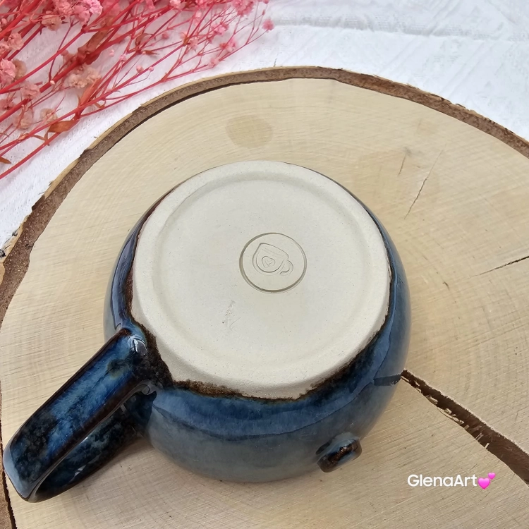 Filiżanka ceramiczna z serduszkiem morska głębia granatowo - brązowa Glena Art z uszkiem do kawy herbaty ulubiony kubek ceramiczny ceramika 250 ml rękodzieło serduszko