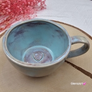 Filiżanka ceramiczna z serduszkiem na dnie Glena Art niebieska chmurka z uszkiem do kawy herbaty ulubiony kubek ceramiczny ceramika 250 ml rękodzieło niebieskie kolory i serduszko na dnie