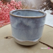 Kubek czarka ceramiczna w kolorze pastelowego fioletu przenikający się ceramiczna czarka Glena Art kubek bez uszka do kawy herbaty ulubiony kubek ceramiczny ceramika 250 ml