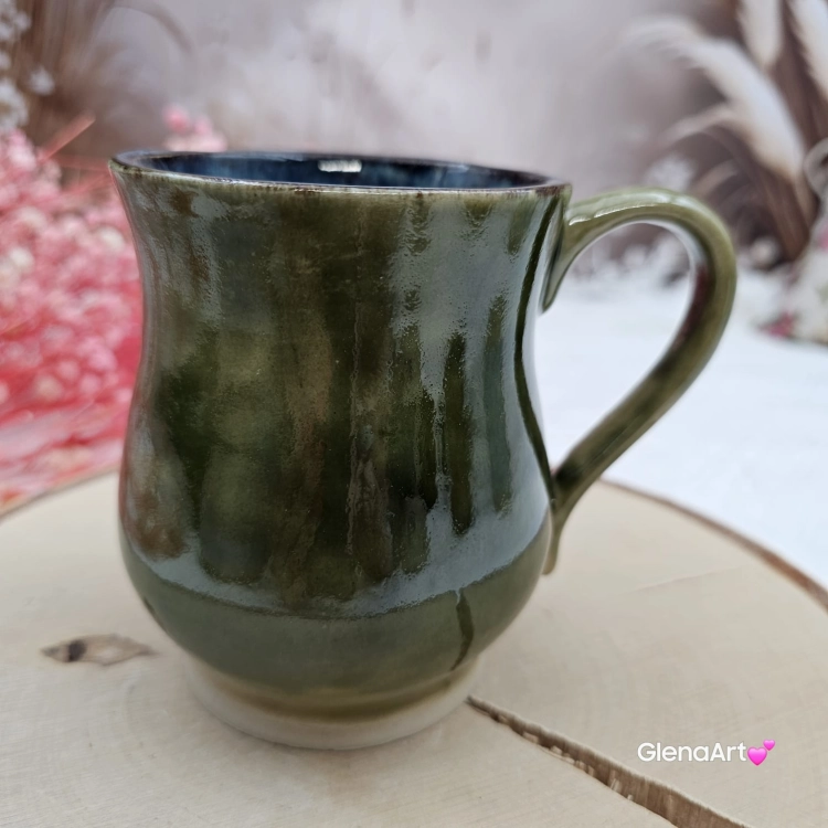 Kubek beczułka MAX duży ceramiczny Glena Art kolor ziemi zielony i granatowy z uszkiem kolory ziemi do kawy herbaty ulubiony kubek ceramiczny ceramika 400 ml