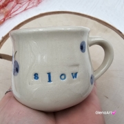 Kubek jagody ceramiczny slow i jagódki Glena Art beczułka mała kubeczek z uszkiem do kawy herbaty ulubiony kubek z napisem slow i jagódkami ceramiczny ceramika 120 ml