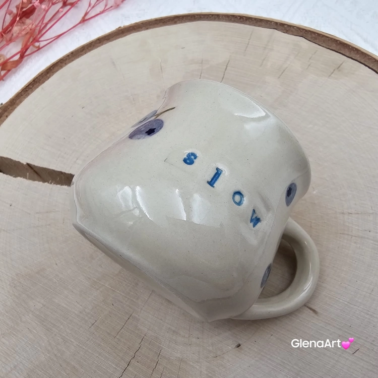 Kubek jagody ceramiczny slow i jagódki Glena Art beczułka mała kubeczek z uszkiem do kawy herbaty ulubiony kubek z napisem slow i jagódkami ceramiczny ceramika 120 ml