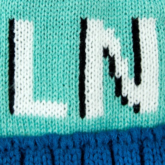 Czapka halny dla wielbiciela gór niebieska i biała zimowa/jesienna UNISEX ciepła i z przesłaniem halny dla górskiego łazika