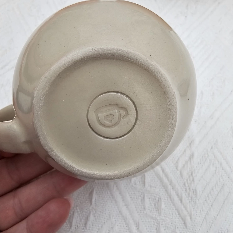 Kubek czeski jesienny z żołędziem nieidealny ceramiczny Glena Art beczułka kubek z uszkiem do kawy herbaty ulubiony kubek ceramiczny ceramika rękodzieło 250 ml żołądź