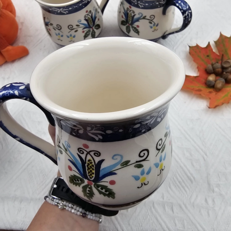 Kubek beczułka max kaszubski ceramiczny folkowy Franek kaszubska ceramika ręcznie zdobiony Arbata kaszubski wzór kubek 450 ml beczułka