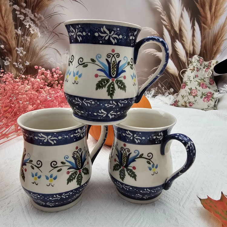 Kubek beczułka max kaszubski ceramiczny folkowy Franek kaszubska ceramika ręcznie zdobiony Arbata kaszubski wzór kubek 450 ml beczułka