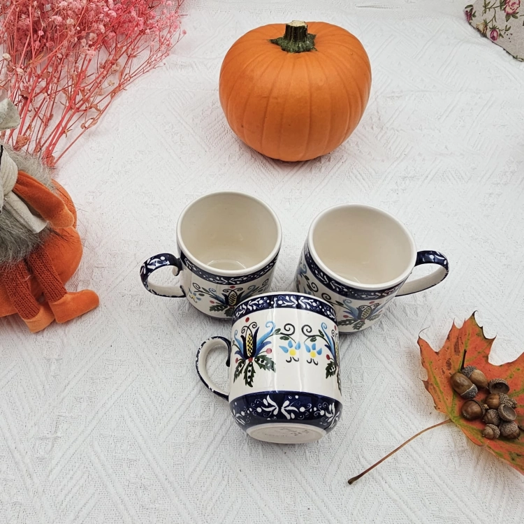 Kubek kaszubski średni 200 ml ceramiczny folkowy Aleksandra kaszubska ceramika ręcznie zdobiony Arbata kaszubski wzór kubek 200 ml uroczy mniejszy kubek taki idealny do małej kawy