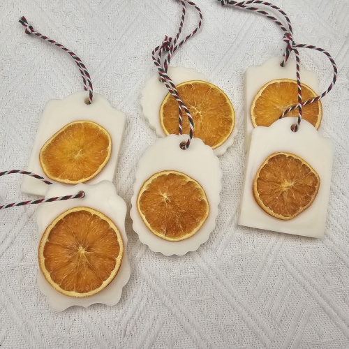 Zawieszka florencka z wosku sojowego zawieszki świąteczne o zapachu Christmas Magic naturalna z dodatkami świątecznymi i na sznurku naturalna zawieszka na choinkę do szafy woskowa zawieszka wosk sojowy zawieszka naturalna z suszonymi dodatkami pomarańczy